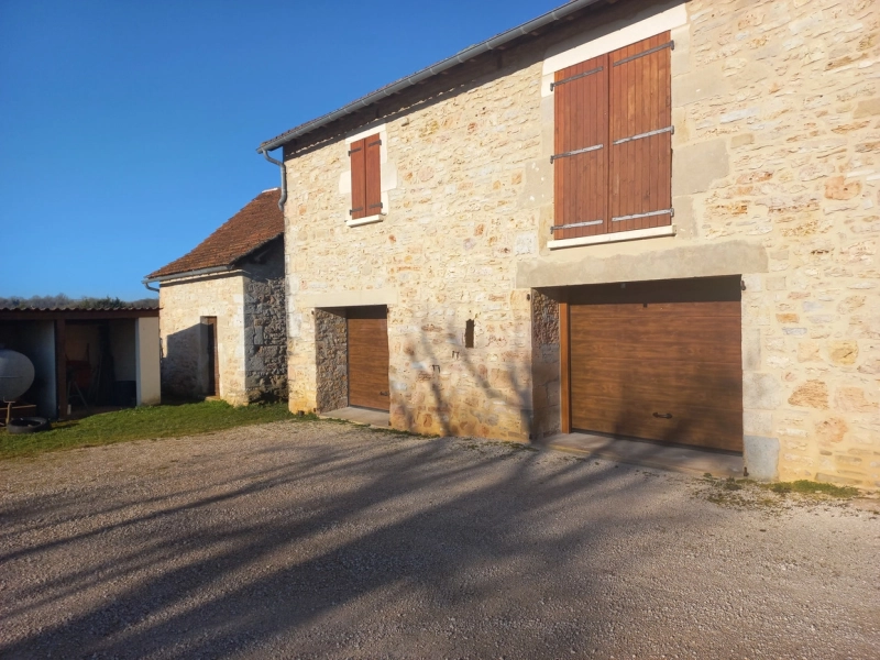 Remplacement de portes de garage sectionnelles à La Capelle Balaguier