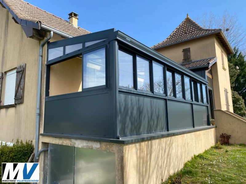 Fermeture d’une terrasse pour notre client par une véranda aluminium